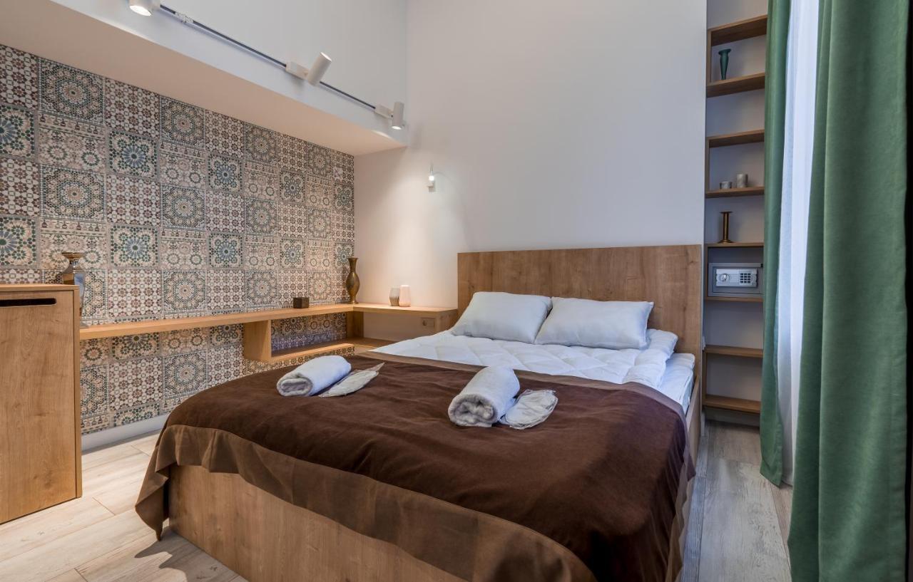 تبليسي Mini Hotel On Aghmashenebeli Ave المظهر الخارجي الصورة