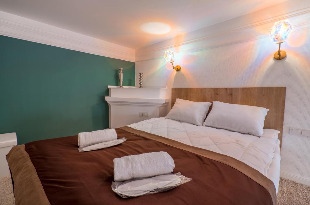 تبليسي Mini Hotel On Aghmashenebeli Ave المظهر الخارجي الصورة