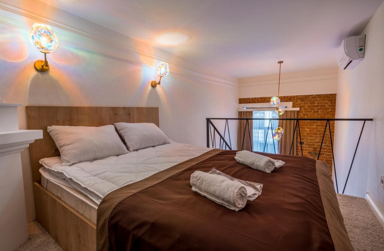 تبليسي Mini Hotel On Aghmashenebeli Ave المظهر الخارجي الصورة