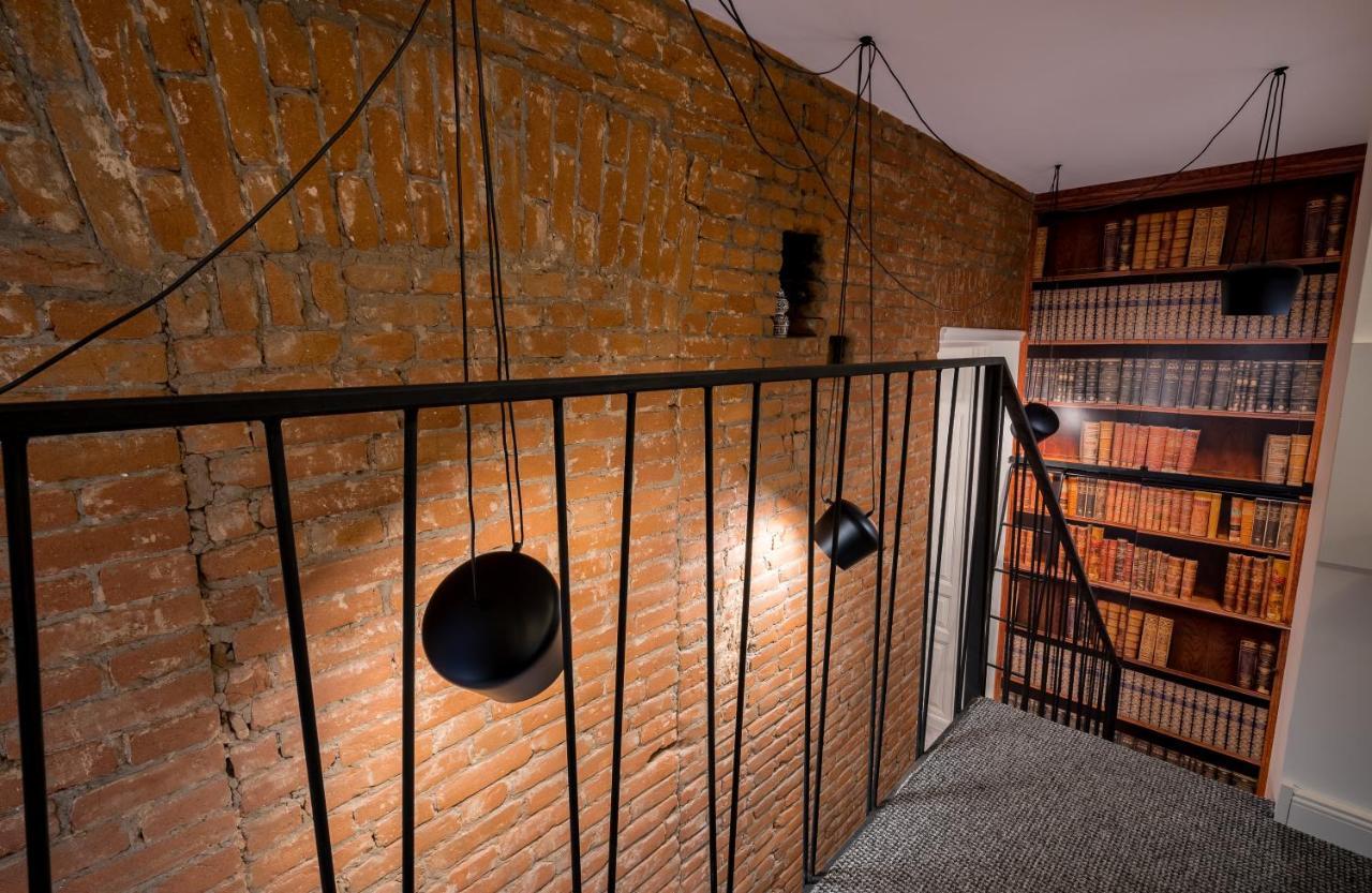 تبليسي Mini Hotel On Aghmashenebeli Ave المظهر الخارجي الصورة