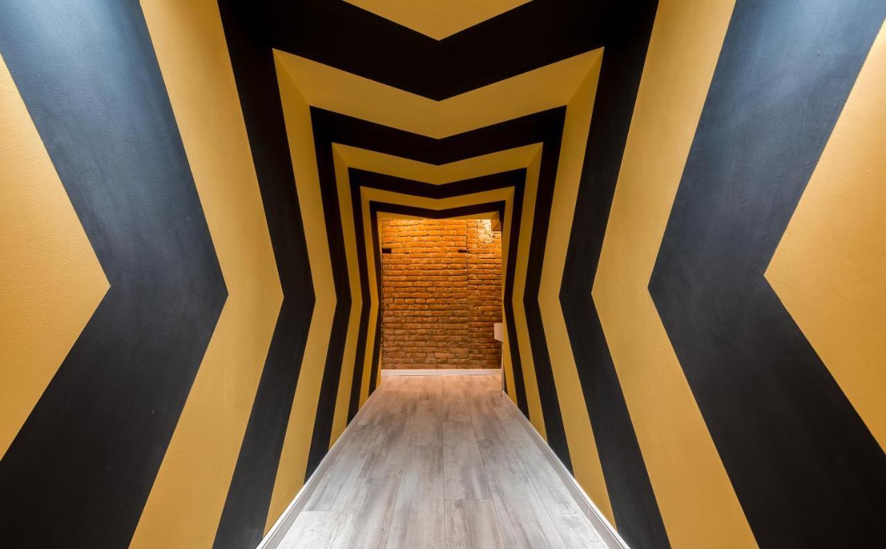 تبليسي Mini Hotel On Aghmashenebeli Ave المظهر الخارجي الصورة